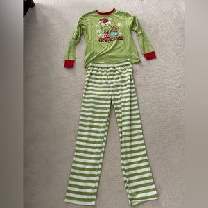 Men’s Grinch pajamas